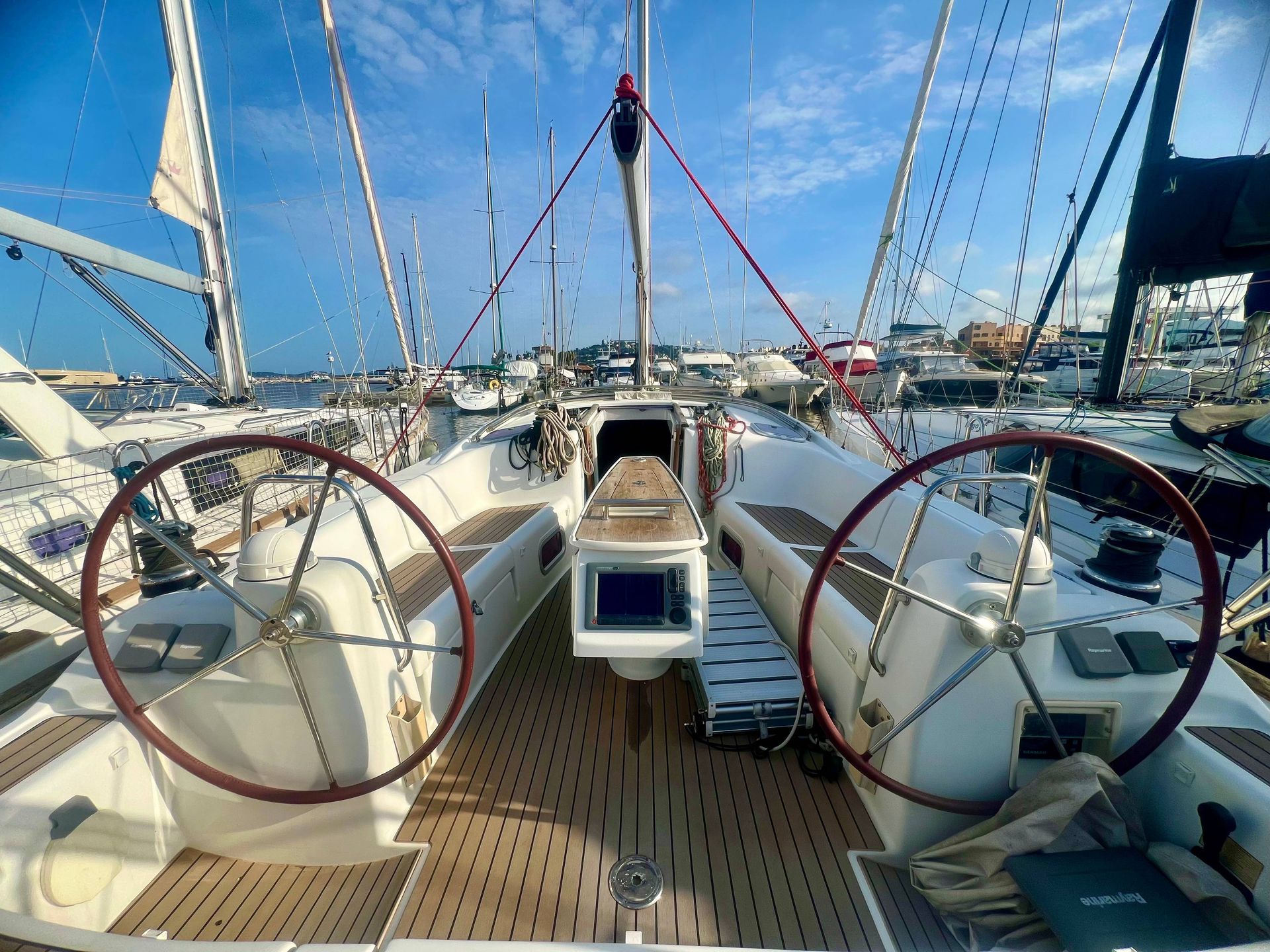 slider 16 Beneteau Oceanis 40